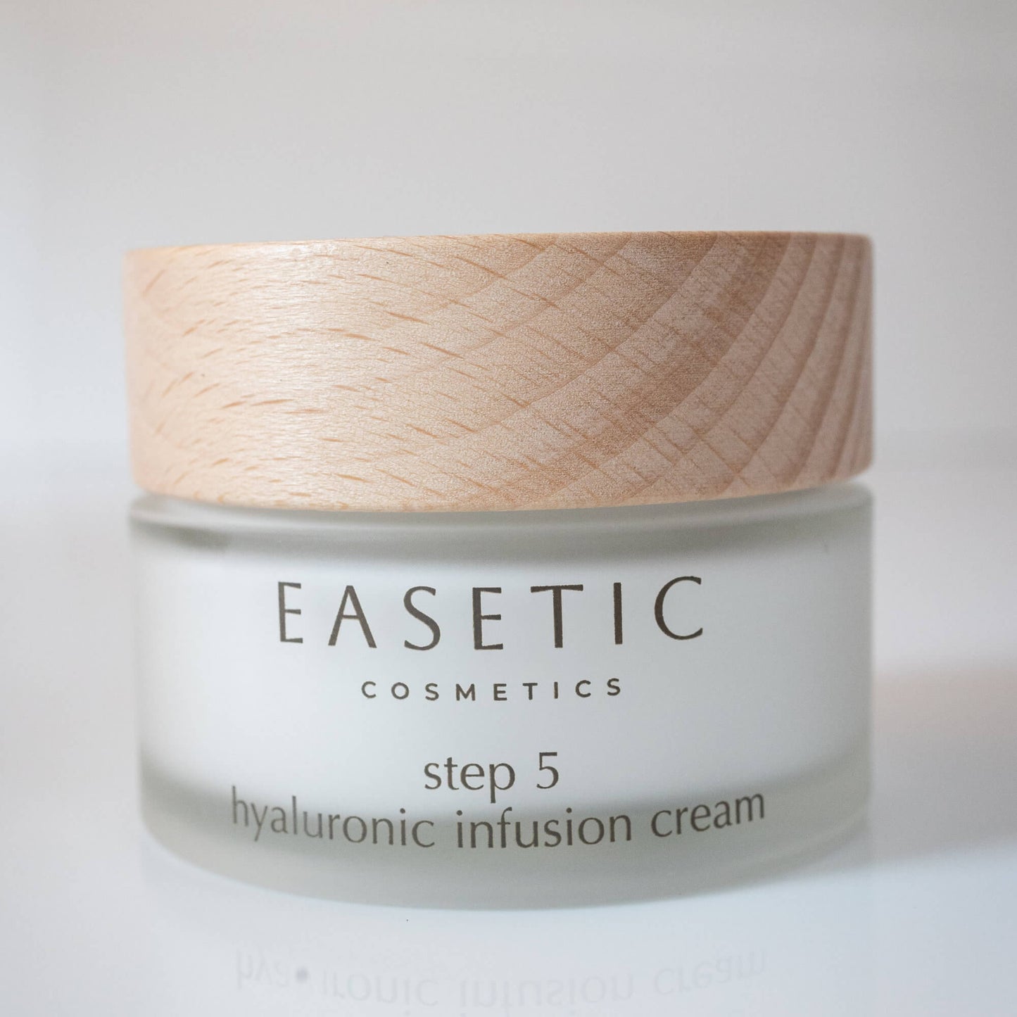 hyaluron-infusion-cream